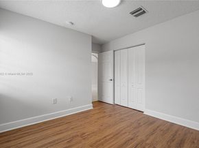 21472 SW 87th Pl, Cutler Bay FL 33189