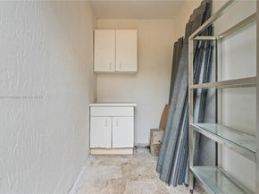 21472 SW 87th Pl, Cutler Bay FL 33189