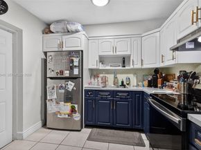 6791 Scott St, Hollywood FL 33024