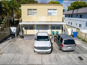 516 SW 7th Ct, Miami FL 33130