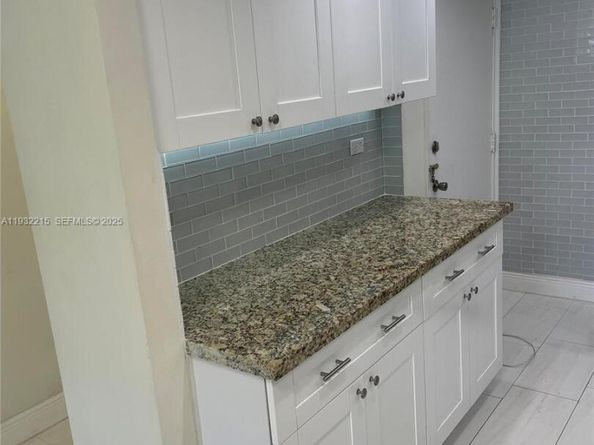 8107 SW 72nd Ave 125E, Miami FL 33143