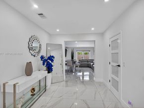 330 NW 195th Ter, Miami Gardens FL 33169