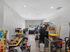 330 NW 195th Ter, Miami Gardens FL 33169