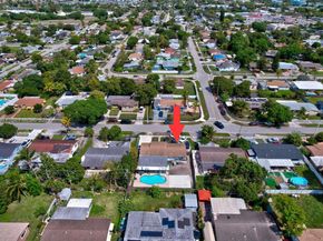 330 NW 195th Ter, Miami Gardens FL 33169