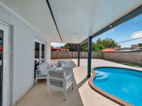 330 NW 195th Ter, Miami Gardens FL 33169