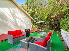 1112 NE 5th Ave, Fort Lauderdale FL 33304