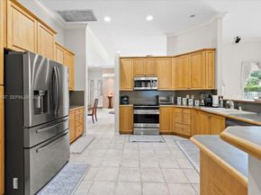 10912 NW 2nd St, Plantation FL 33324