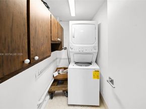 3800 Hillcrest Dr 1007, Hollywood FL 33021