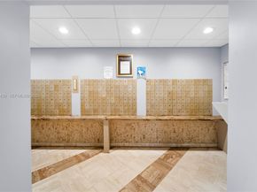 3800 Hillcrest Dr 1007, Hollywood FL 33021