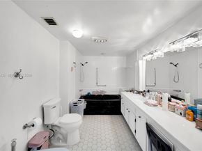 3800 Hillcrest Dr 1007, Hollywood FL 33021