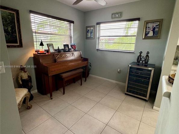 1501 SW 131st Way 301P, Pembroke Pines FL 33027