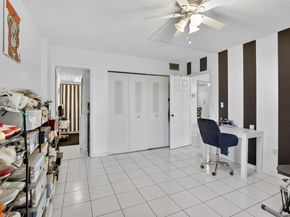 4172 Inverrary Dr 503, Lauderhill FL 33319