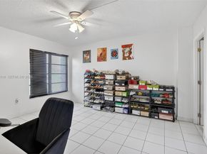 4172 Inverrary Dr 503, Lauderhill FL 33319