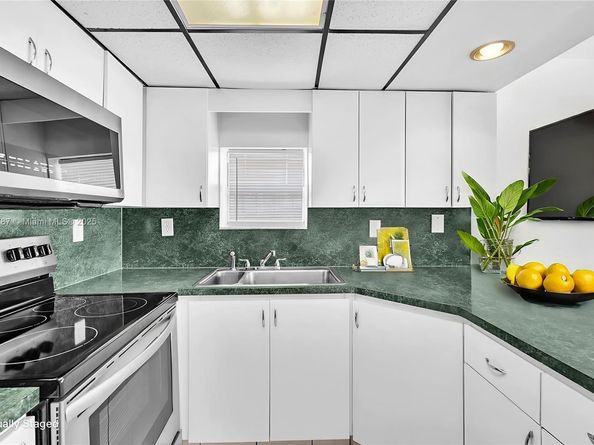 6288 SW 22nd Ct, Miramar FL 33023