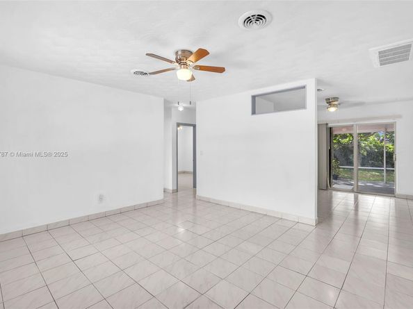 6288 SW 22nd Ct, Miramar FL 33023