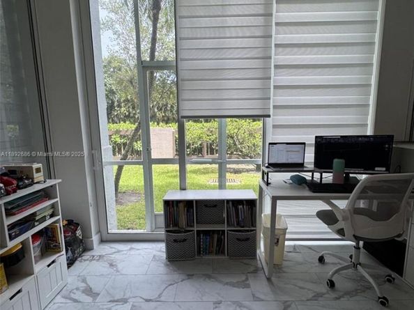 9725 NW 52nd St 114, Doral FL 33178