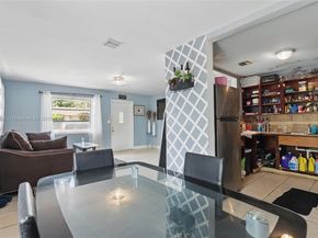 936 38th St, West Palm Beach FL 33407