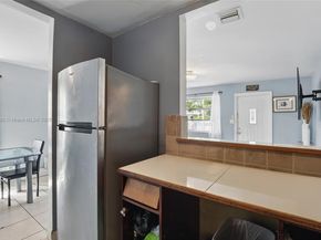 936 38th St, West Palm Beach FL 33407