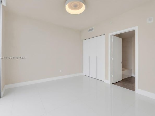 2900 NE 7th Ave 4407, Miami FL 33137