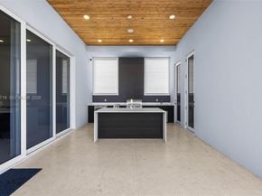 7301 SW 173rd St, Palmetto Bay FL 33157