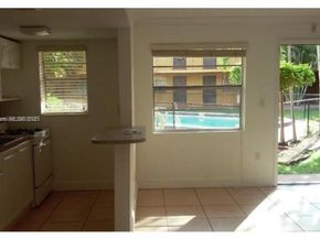 3901 SW 112th Ave 25, Miami FL 33165