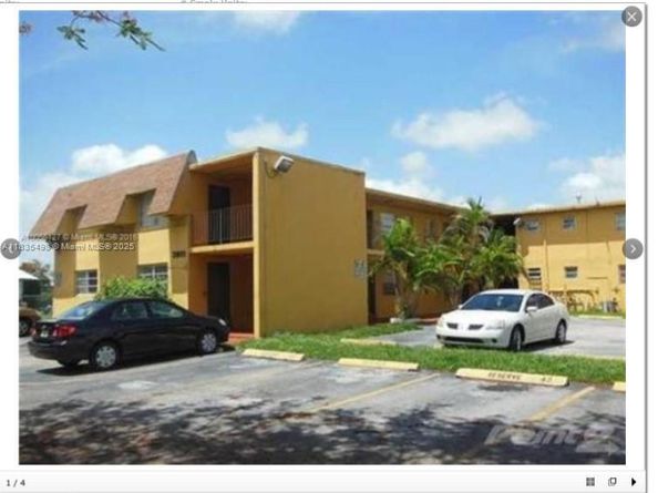 3901 SW 112th Ave 25, Miami FL 33165