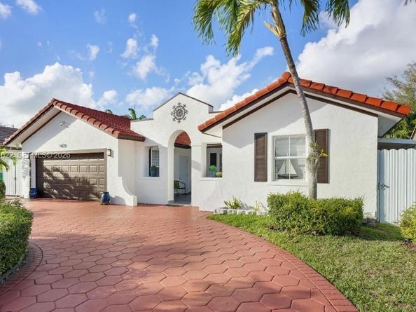 14721 SW 170th Ter, Miami FL 33187