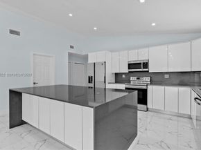 14721 SW 170th Ter, Miami FL 33187