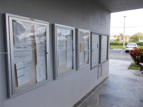 1400 SW 124th Ter 111Q, Pembroke Pines FL 33027