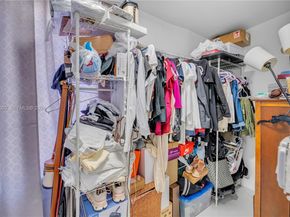 250 NW 34th Ave, Miami FL 33125
