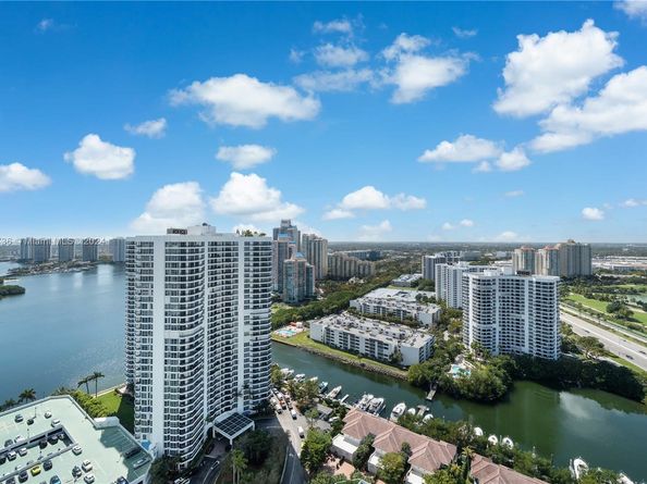 3500 Mystic Pointe Dr 3502, Aventura FL 33180