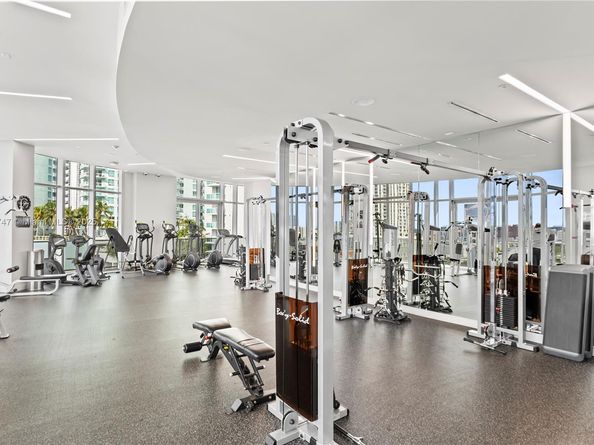 488 NE 18th St 3401, Miami FL 33132