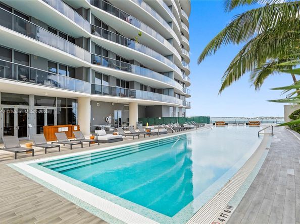 488 NE 18th St 3401, Miami FL 33132