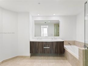 488 NE 18th St 3401, Miami FL 33132