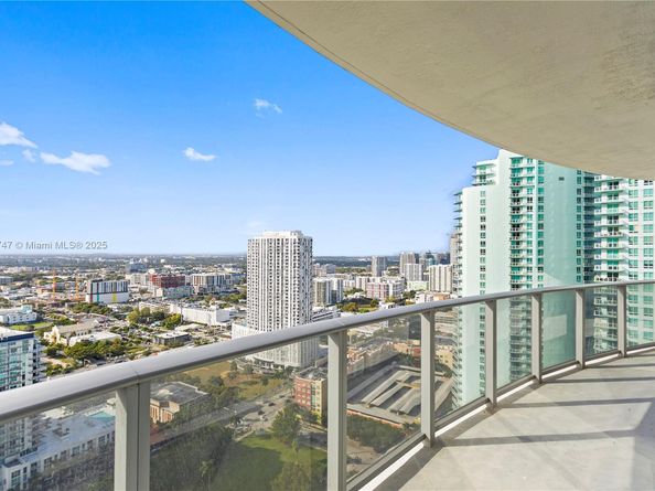 488 NE 18th St 3401, Miami FL 33132