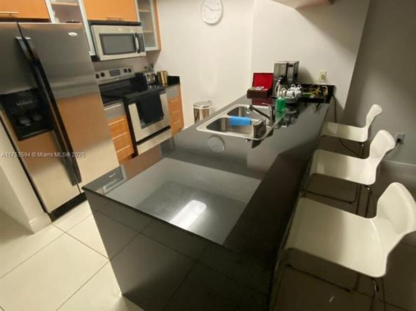 1750 N Bayshore Dr 2905, Miami FL 33132