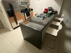 1750 N Bayshore Dr 2905, Miami FL 33132