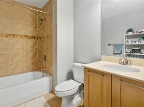 511 SE 5th Ave 611, Fort Lauderdale FL 33301