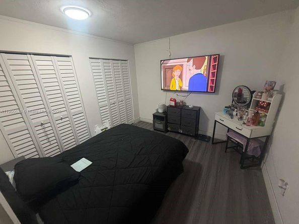 18900 NE 3rd Ct 509, Miami FL 33179