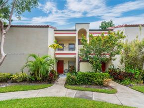 11530 NW 10th St 11530, Pembroke Pines FL 33026