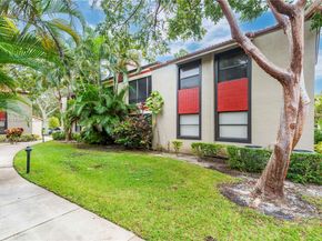 11530 NW 10th St 11530, Pembroke Pines FL 33026