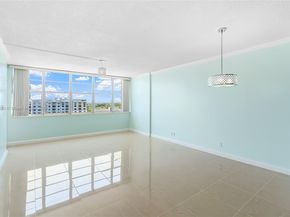 2025 NE 164th St 907, North Miami Beach FL 33162