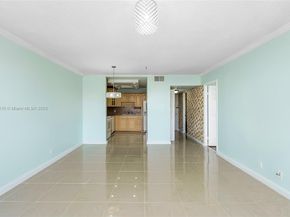 2025 NE 164th St 907, North Miami Beach FL 33162