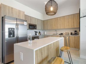 3900 Biscayne Blvd N805, Miami FL 33137
