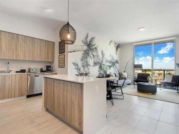 3900 Biscayne Blvd N805, Miami FL 33137