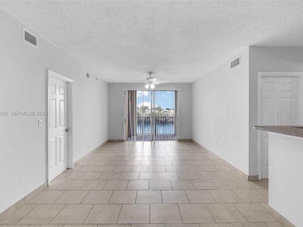 2401 W Preserve Way 204, Miramar FL 33025