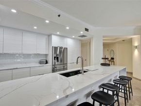 3700 Island Blvd C206, Aventura FL 33160