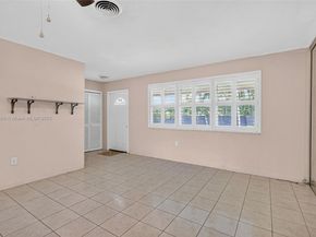 7740 NW 15th Ct, Pembroke Pines FL 33024