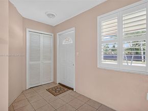 7740 NW 15th Ct, Pembroke Pines FL 33024