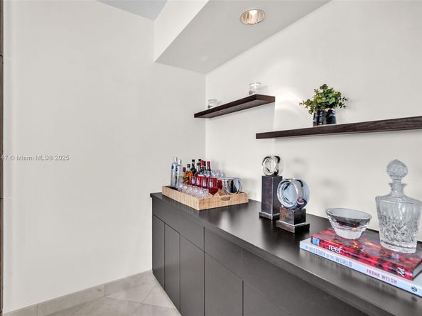 2000 Island Blvd 1704, Aventura FL 33160